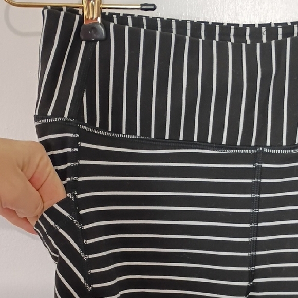 Avia Stripe Contender Tight Striped Leggings Women's Size Small Athletic Workout - Picture 3 of 9